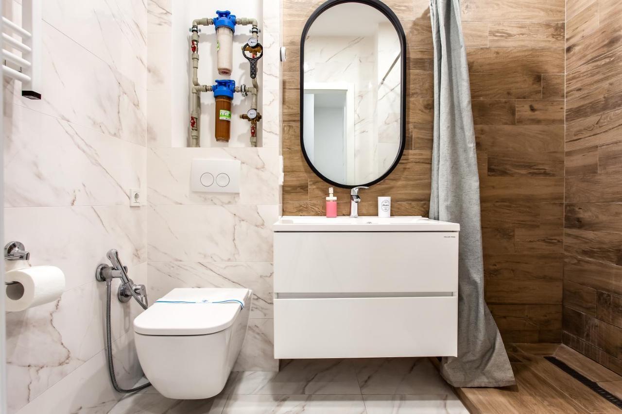 Vip Apartments Lviv Extérieur photo